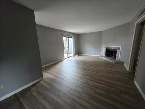 6401 Deihl Road 1006 Houston TX 77092