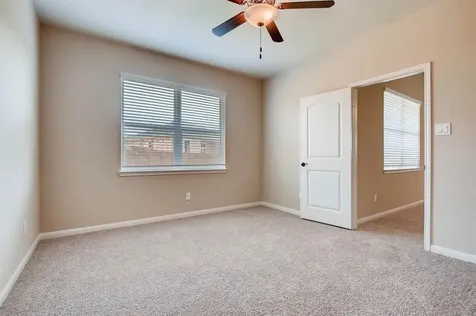 8862 Oval Glass Street Conroe TX 77304