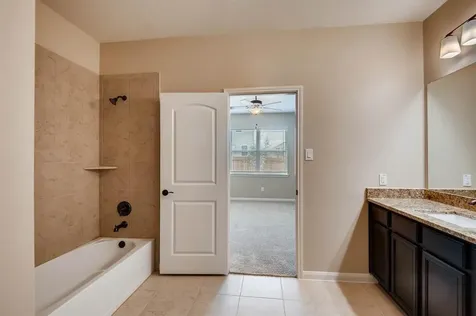 8862 Oval Glass Street Conroe TX 77304