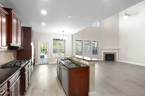 167 Clearmont Place Montgomery TX 77316