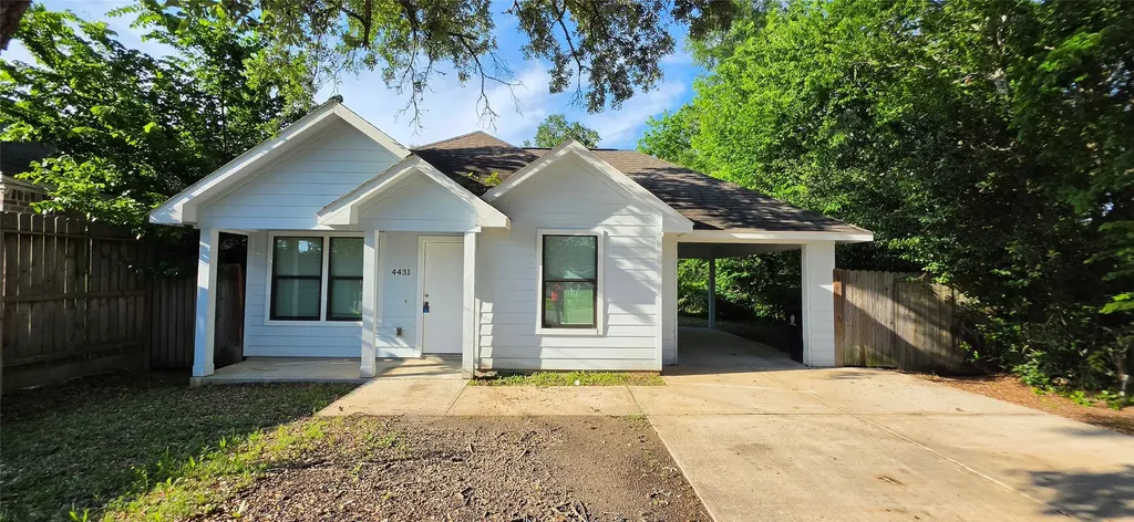 4431 Stassen Street Houston TX 77051