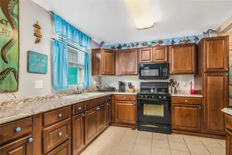 1315 40th Street Galveston TX 77550