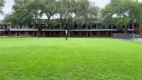 2101 Mustang Road Alvin TX 77511
