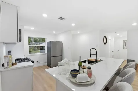 5207 Ridgeton Drive Houston TX 77053