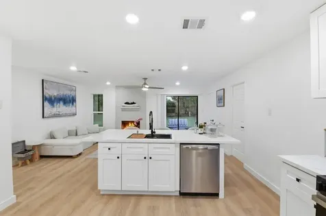 5207 Ridgeton Drive Houston TX 77053