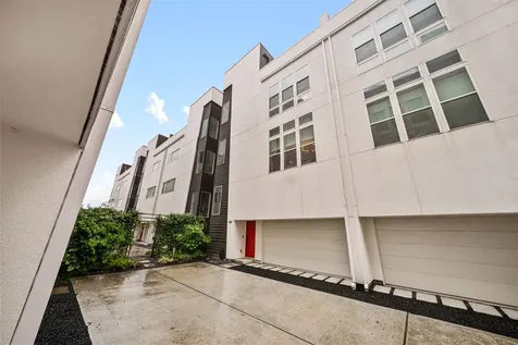 1164 W 19th Street Houston TX 77008