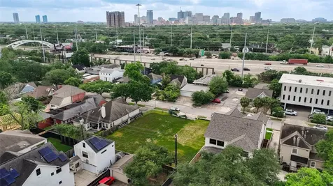 2003 Lexington Street Houston TX 77098