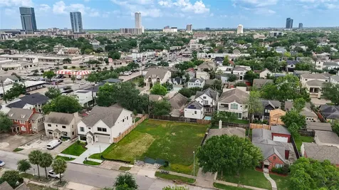 2003 Lexington Street Houston TX 77098