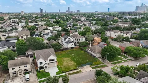 2003 Lexington Street Houston TX 77098