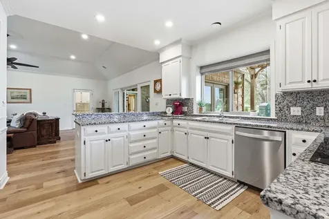 27030 Masters Parkway Spicewood TX 78669