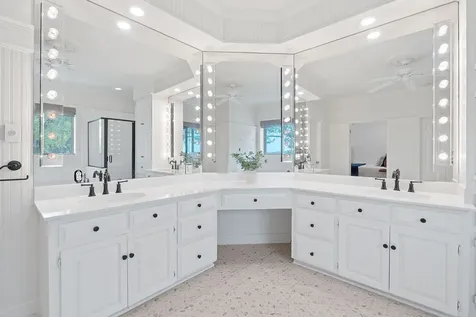 27030 Masters Parkway Spicewood TX 78669