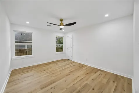 1107 Cordell Street Houston TX 77009