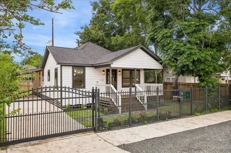 1107 Cordell Street Houston TX 77009