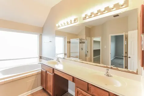 5705 Emerald Brook Lane League City TX 77573