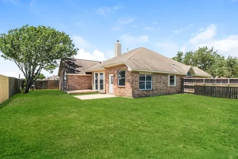 5705 Emerald Brook Lane League City TX 77573