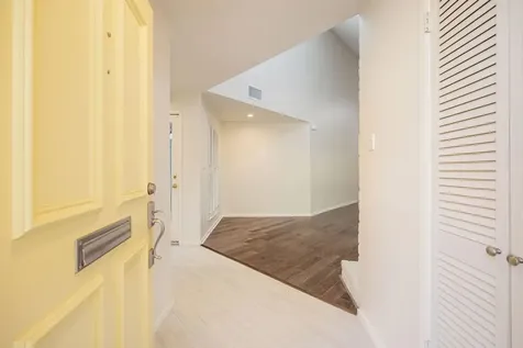 1856 S Gessner Road Houston TX 77063