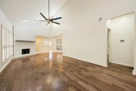 1856 S Gessner Road Houston TX 77063