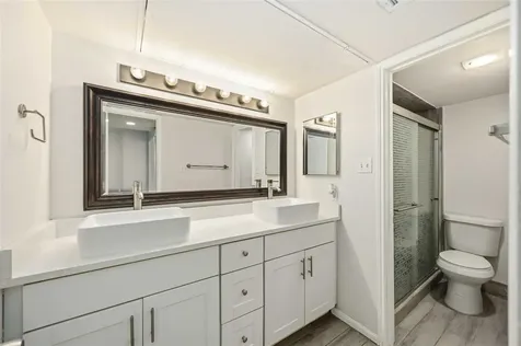 2100 Tanglewilde Street 531 Houston TX 77063