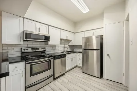 2100 Tanglewilde Street 531 Houston TX 77063