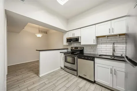 2100 Tanglewilde Street 531 Houston TX 77063