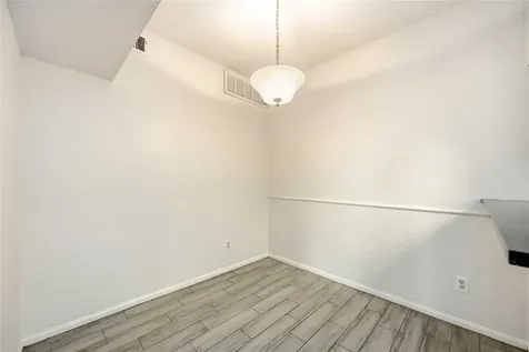 2100 Tanglewilde Street 531 Houston TX 77063