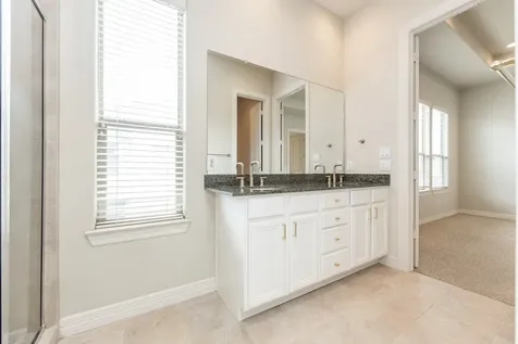 3898 Center Street Houston TX 77007