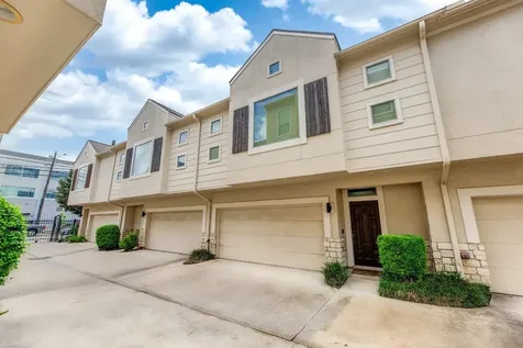 3898 Center Street Houston TX 77007