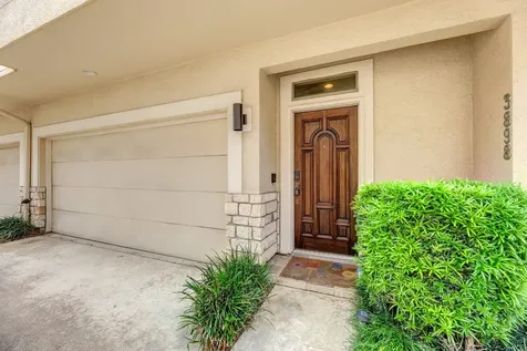 3898 Center Street Houston TX 77007