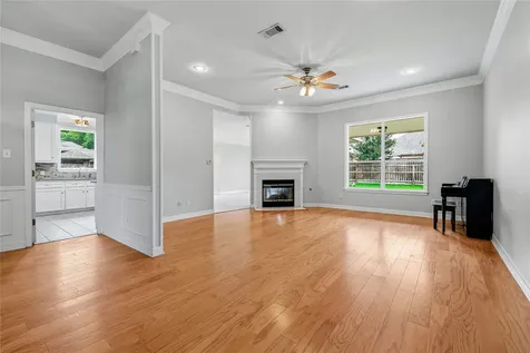 305 Augsburg Lane College Station TX 77845