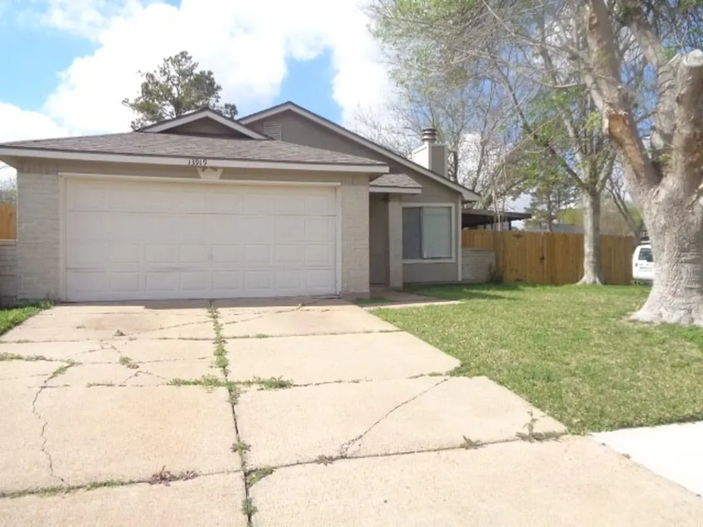 13919 Tower Point Drive Sugar Land TX 77498