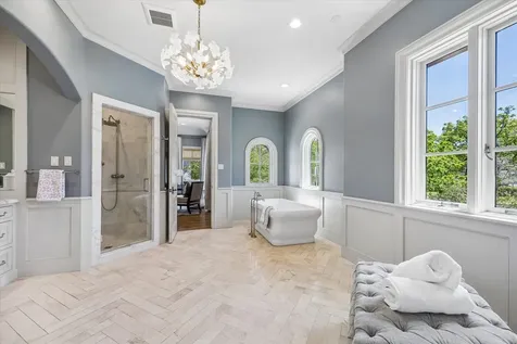 3818 Del Monte Drive Houston TX 77019