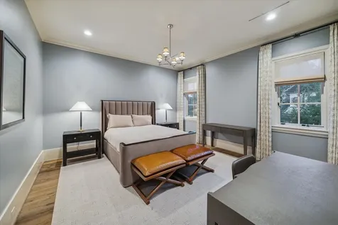 3818 Del Monte Drive Houston TX 77019
