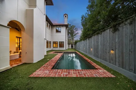 3818 Del Monte Drive Houston TX 77019
