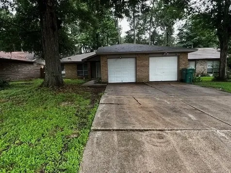 1610 Hazelwood Street B Conroe TX 77301