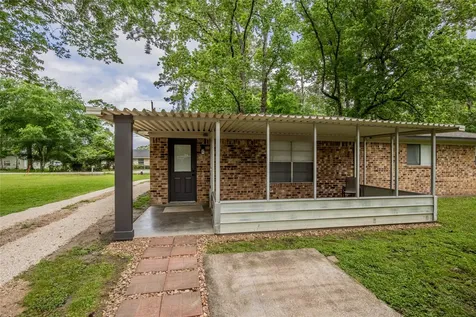 417 E Linney Street Dayton TX 77535