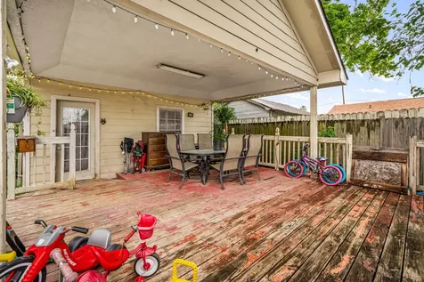 1707 6th Street Galena Park TX 77547