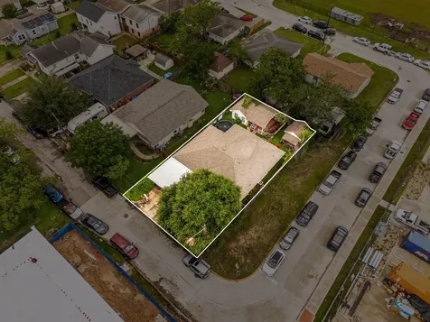 1707 6th Street Galena Park TX 77547