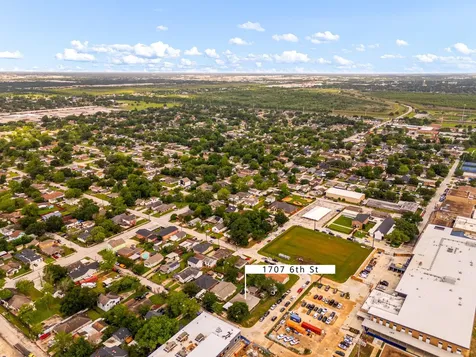 1707 6th Street Galena Park TX 77547