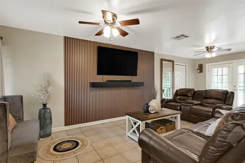 5843 Kenilwood Drive Houston TX 77033