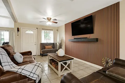5843 Kenilwood Drive Houston TX 77033