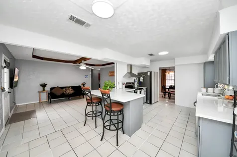 615 Barbara Mae Street Houston TX 77015