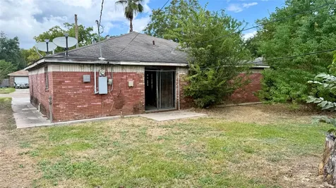 17018 Woodacre Drive Houston TX 77049