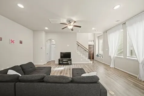 2527 Bordelon Lane Missouri City TX 77459