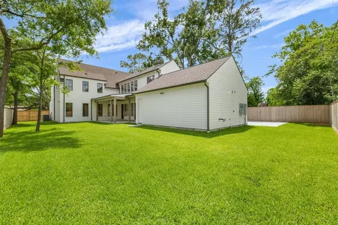822 W 31st Street Houston TX 77018