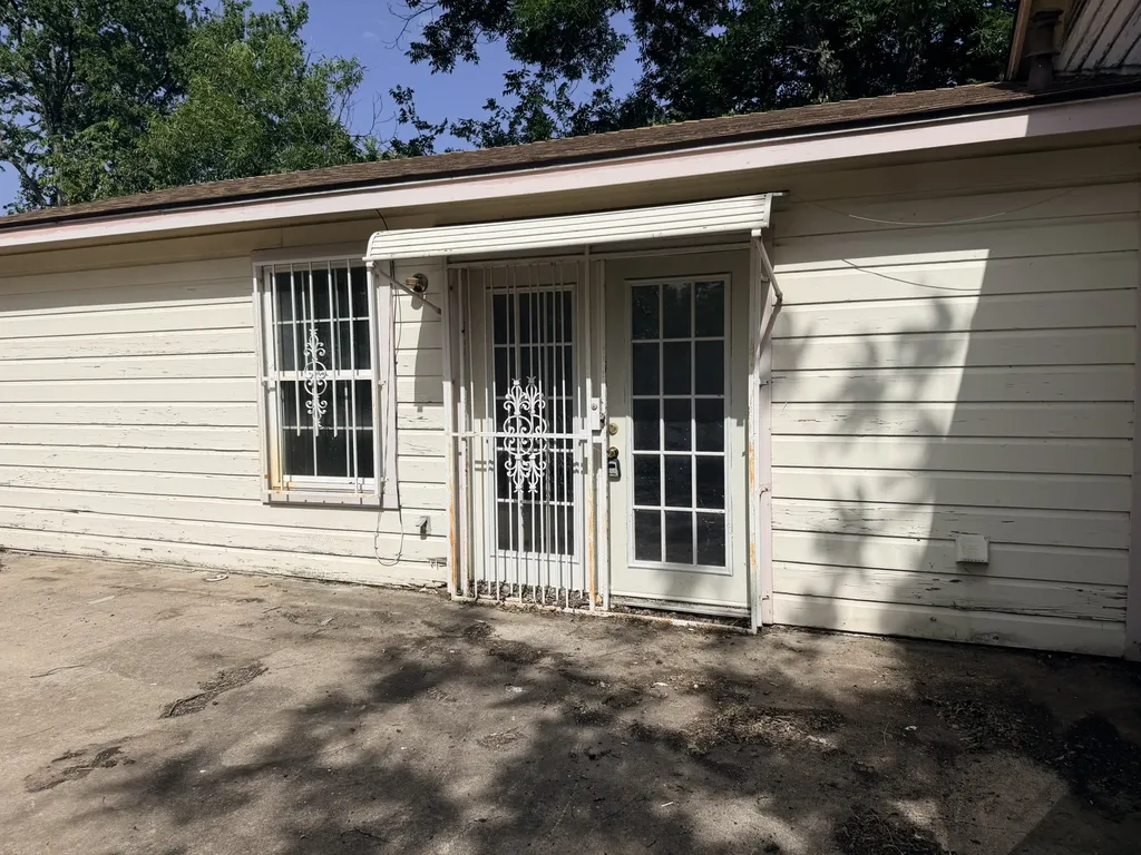 1708 E 32nd Street Austin TX 78722