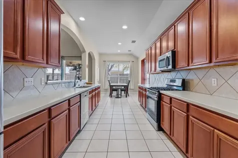 3703 Wild Oak Drive Pearland TX 77581