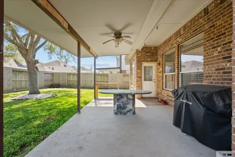 3703 Wild Oak Drive Pearland TX 77581