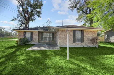 4422 Trigg Street Houston TX 77093