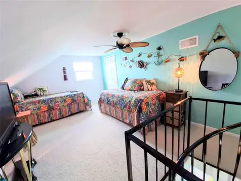 1122 Makatea Street Tiki Island TX 77554