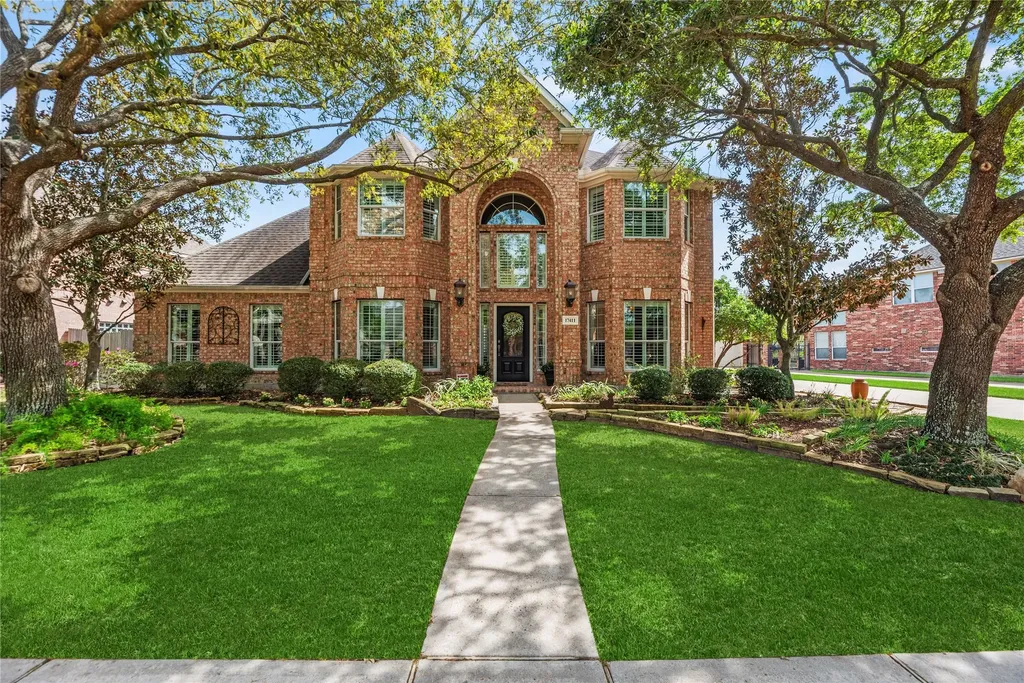17411 Pinecreek Hollow Lane Houston TX 77095